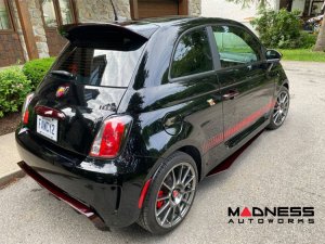 FIAT 500 Trunk Handle - Carbon Fiber - Red Candy FIAT 500 Trunk Handle - Carbon Fiber - Red Candy